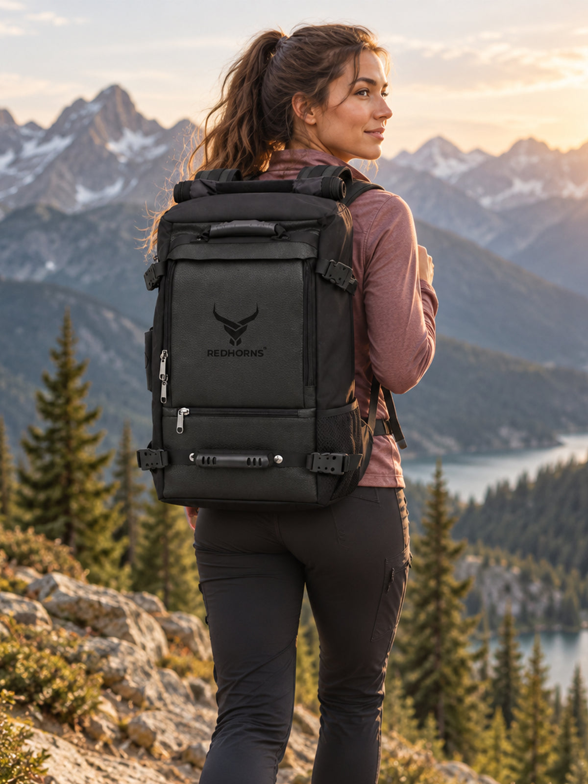 REDHORNS 40L Backpack - Black - detail
