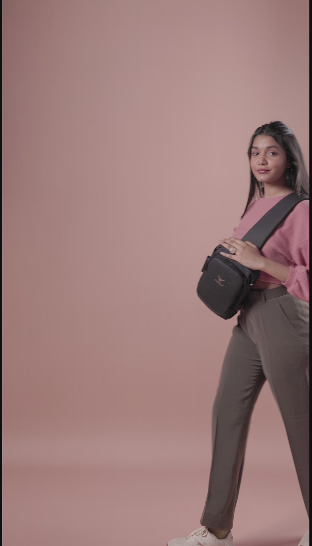 WayV Sling Bag