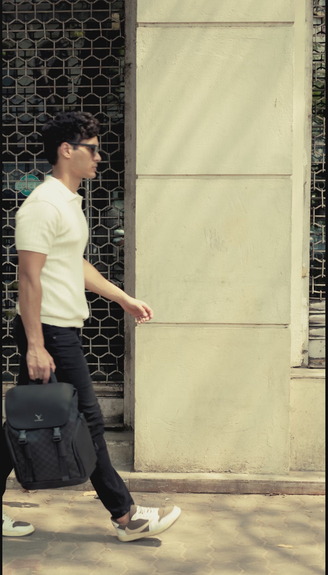 Tenacity Retro Backpack 25L